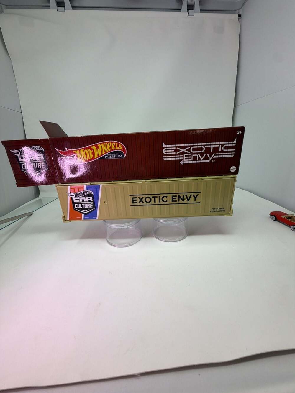 Hot Wheels Premium Car Culture Exotic Envy Container Set